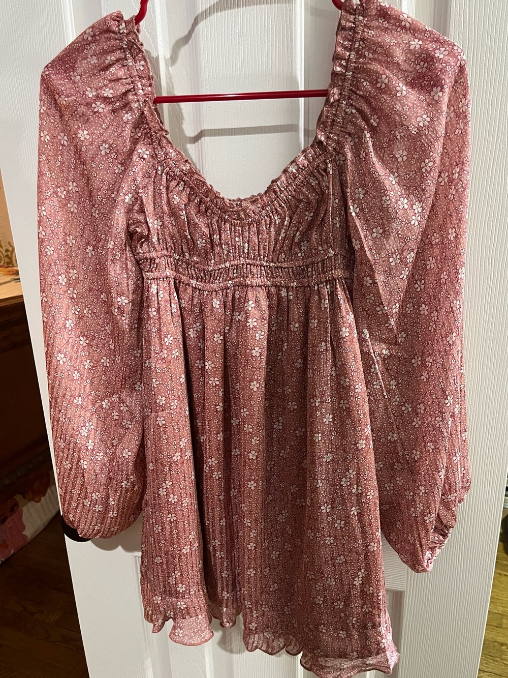 Smocked Floral Peasant Tunic — Dusty Rose